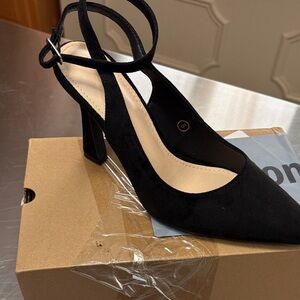 Chic Black Women's Slingback Heels